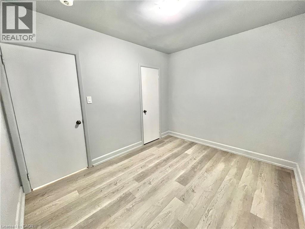 290 East 36th Street Unit# Upper, Hamilton, Ontario  L8V 3Z5 - Photo 12 - 40817571