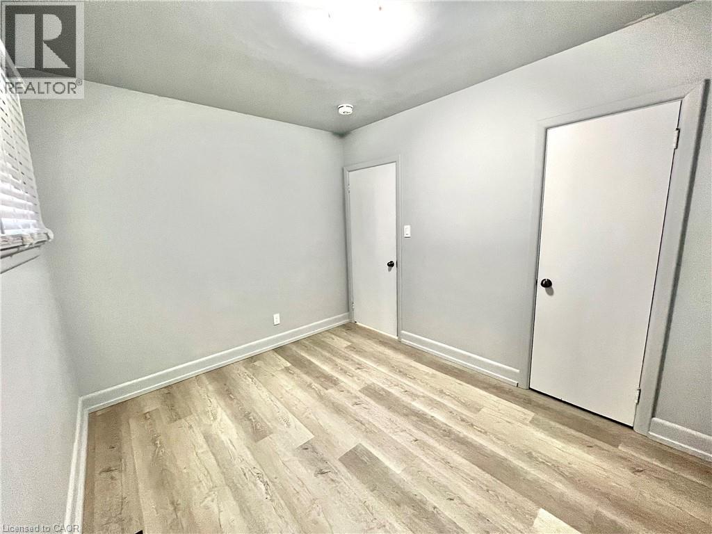 290 East 36th Street Unit# Upper, Hamilton, Ontario  L8V 3Z5 - Photo 13 - 40817571