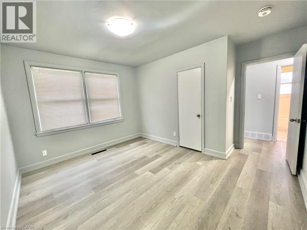 290 East 36th Street Unit# Upper, Hamilton, Ontario  L8V 3Z5 - Photo 9 - 40817571