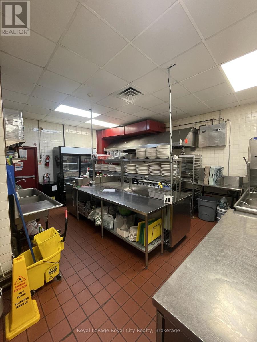 107-109 Wyndham Street N, Guelph, Ontario  N1H 4E9 - Photo 8 - X12955884