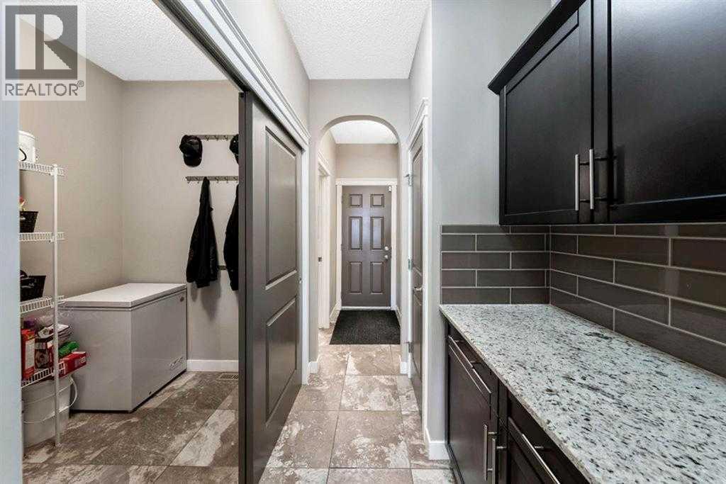 285 Evanspark Gardens Nw, Calgary, Alberta  T3P 0G6 - Photo 11 - A2284297