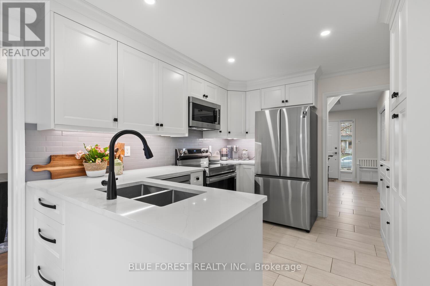 459 Billybrook Crescent, London North, Ontario  N5X 2Y7 - Photo 12 - X12955800