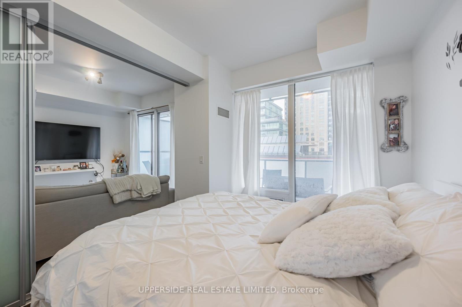 608 - 65 St. Mary Street, Toronto, Ontario  M5S 0A6 - Photo 12 - C12955818