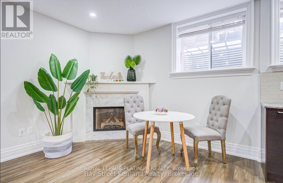 24 Norcross Road, Toronto, Ontario  M3H 2R4 - Photo 6 - C12955848