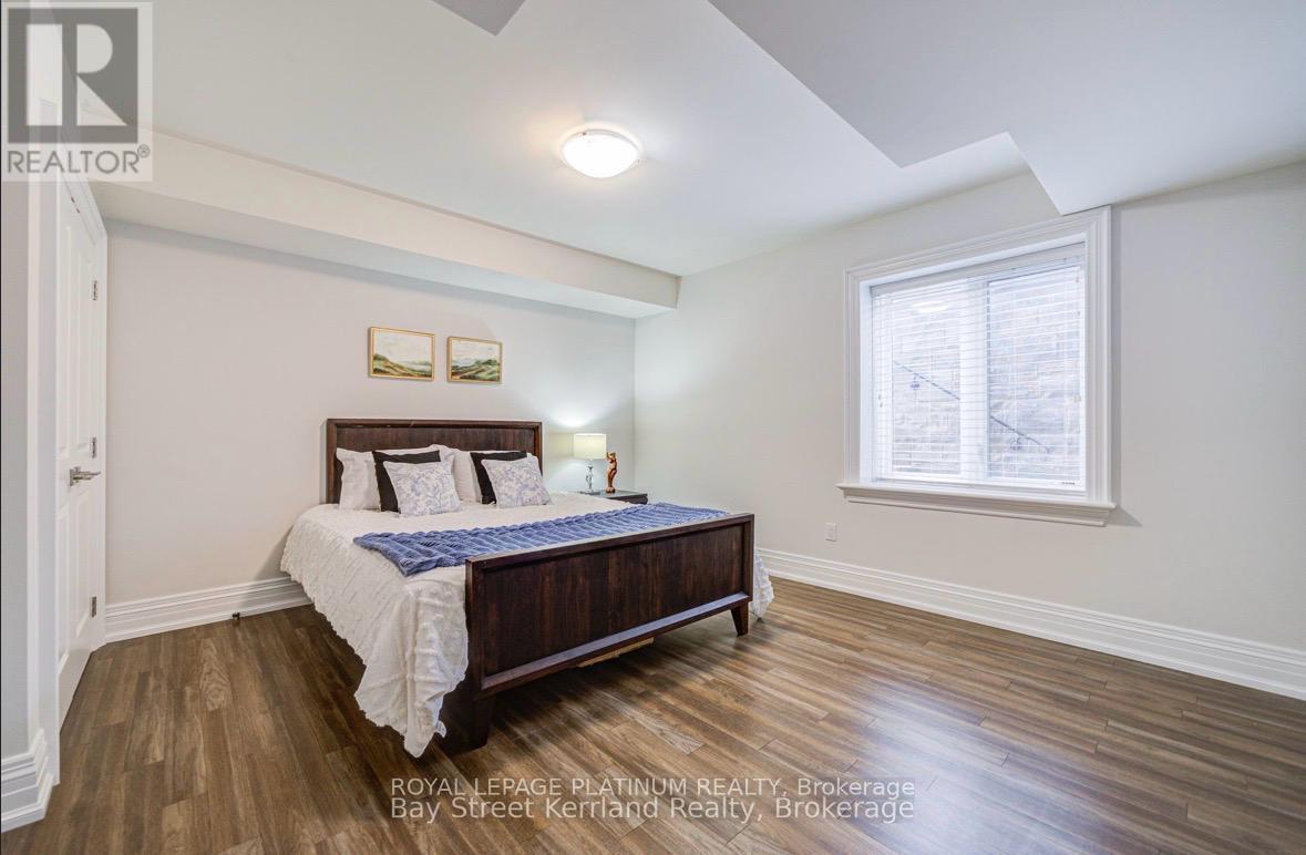24 Norcross Road, Toronto, Ontario  M3H 2R4 - Photo 8 - C12955848