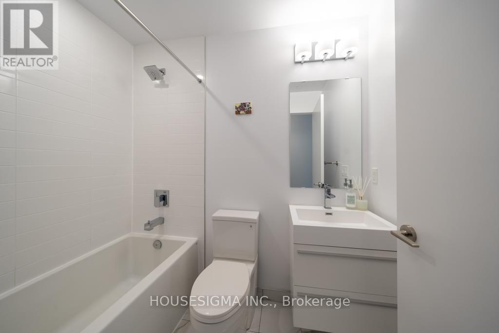 1504 - 181 Bedford Road, Toronto, Ontario  M5R 0C2 - Photo 23 - C12955850