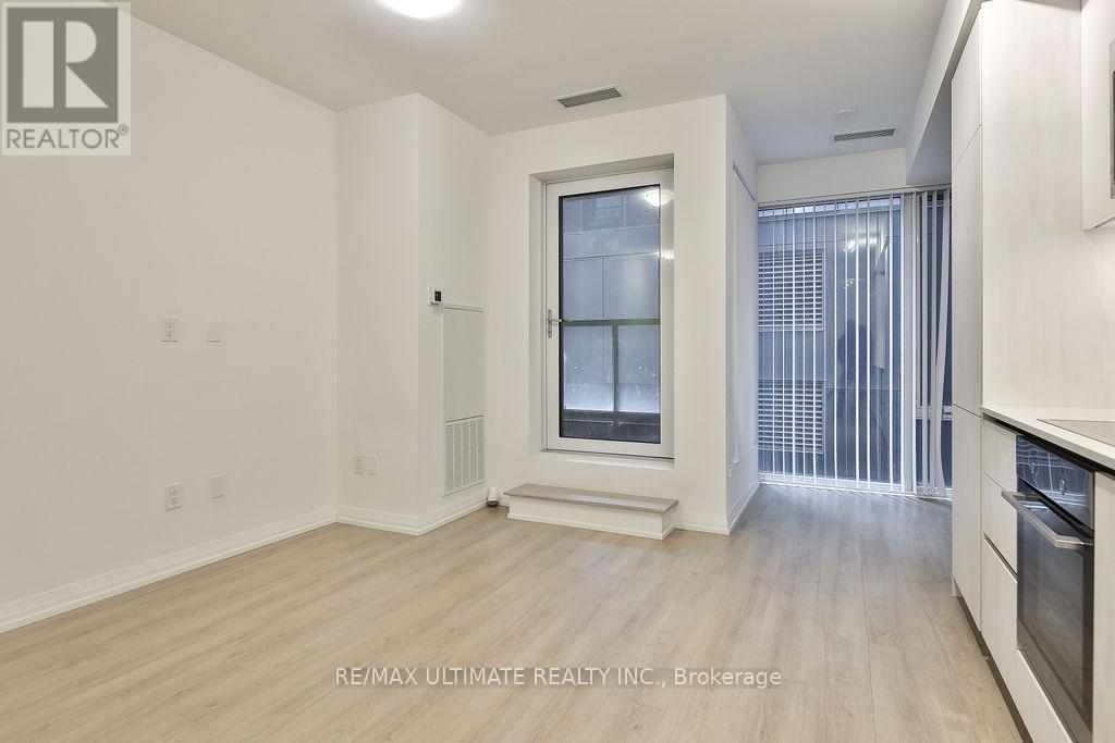 515 - 8 Widmer Street, Toronto, Ontario  M5V 2E7 - Photo 18 - C12955852