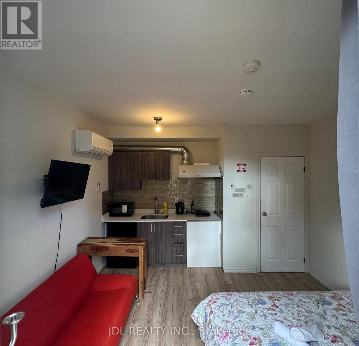 Suite A/b - 3 Pembroke St Street, Toronto, Ontario  M5A 2N6 - Photo 6 - C12955876