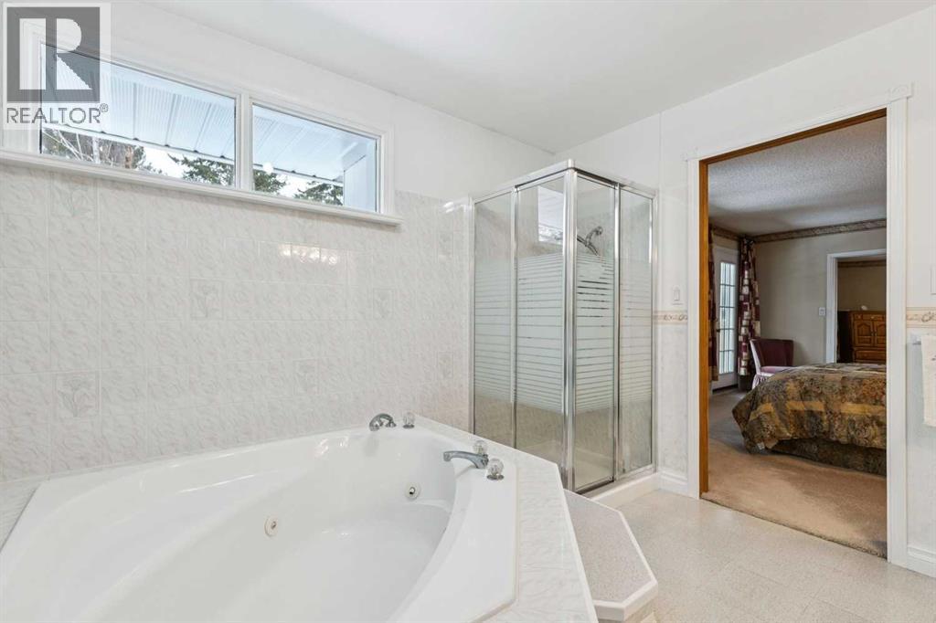 1510 Varsity Estates Drive NW, Calgary, Alberta  T3B 4E2 - Photo 23 - A2297464