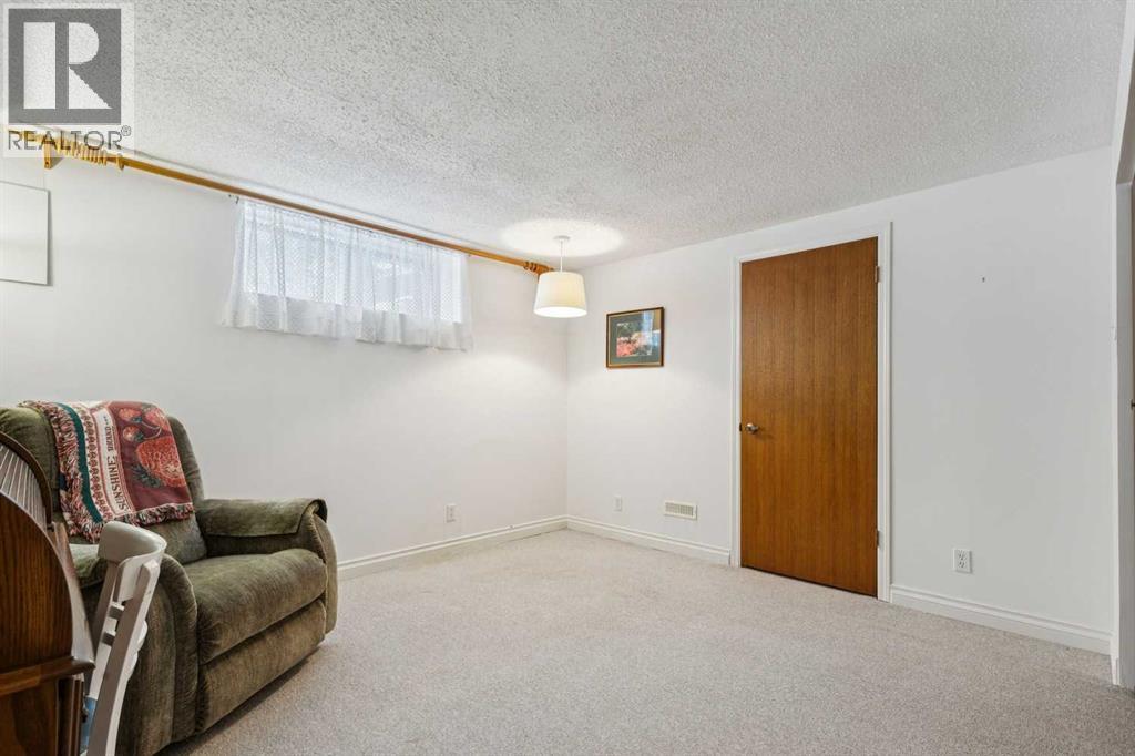 1510 Varsity Estates Drive NW, Calgary, Alberta  T3B 4E2 - Photo 34 - A2297464