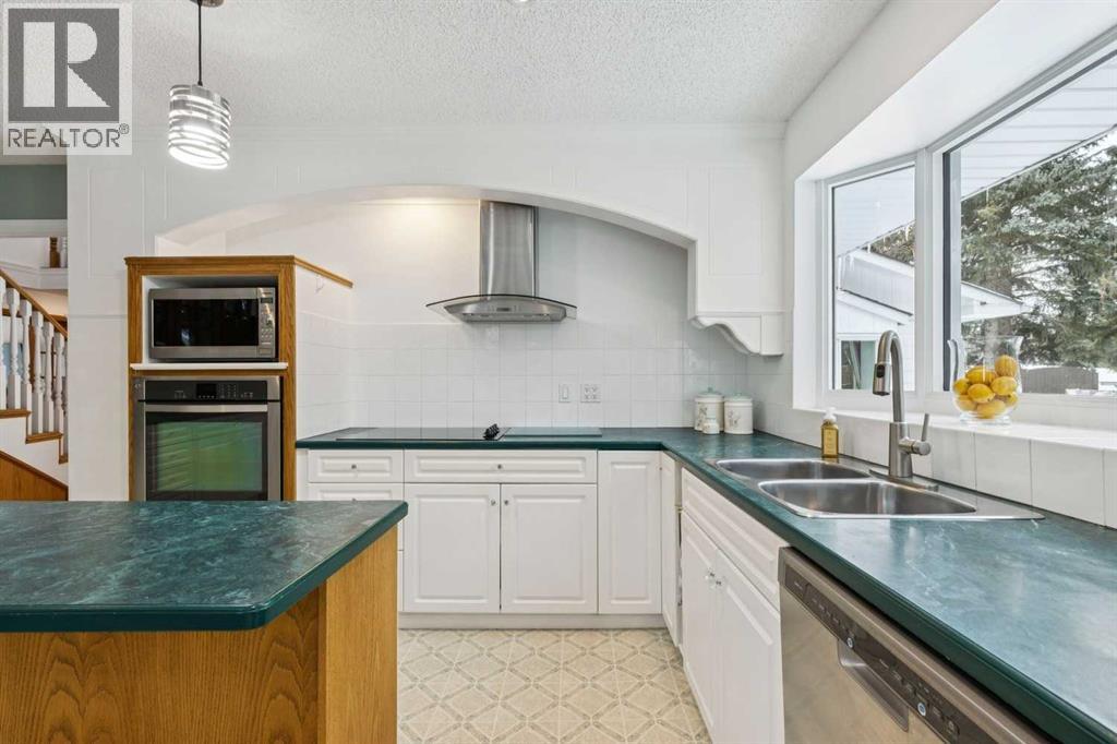 1510 Varsity Estates Drive NW, Calgary, Alberta  T3B 4E2 - Photo 15 - A2297464