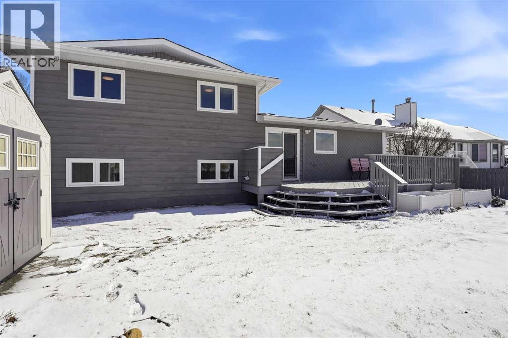 26 Westwood Drive, Didsbury, Alberta  T0M 0W0 - Photo 9 - A2298305