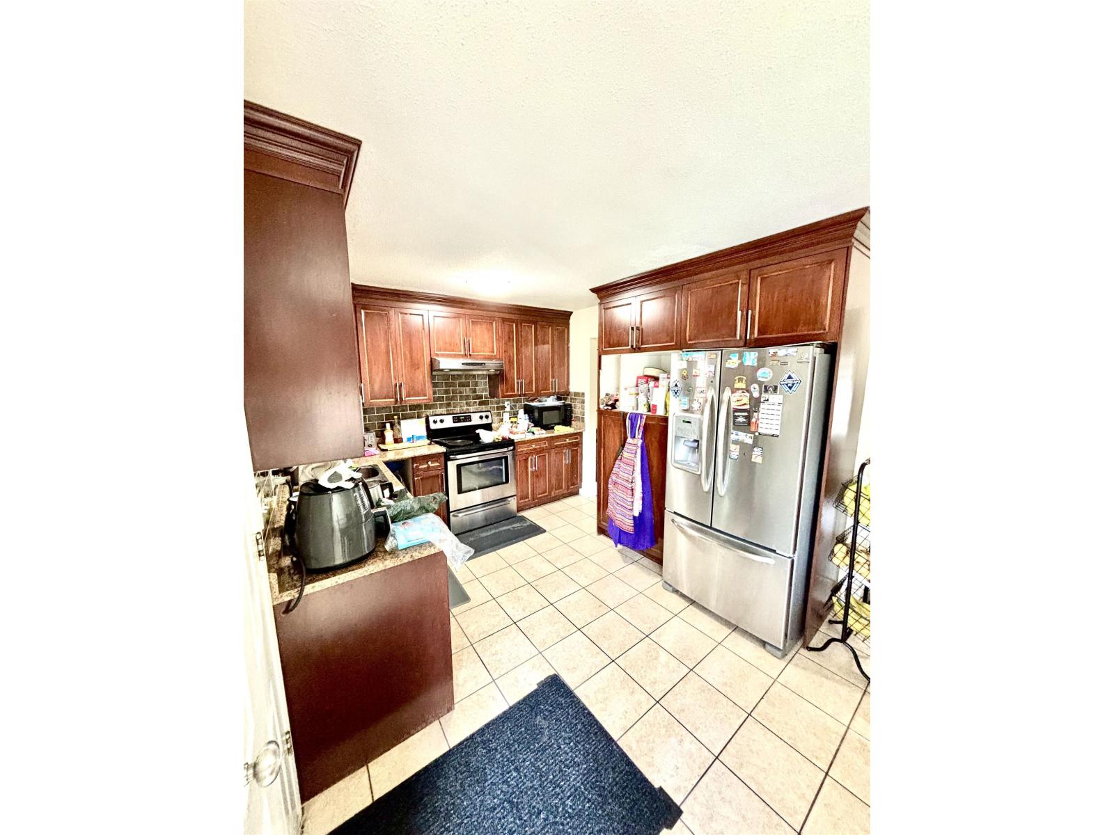 14863 87a Avenue, Surrey, British Columbia  V3S 5X4 - Photo 5 - R3106038