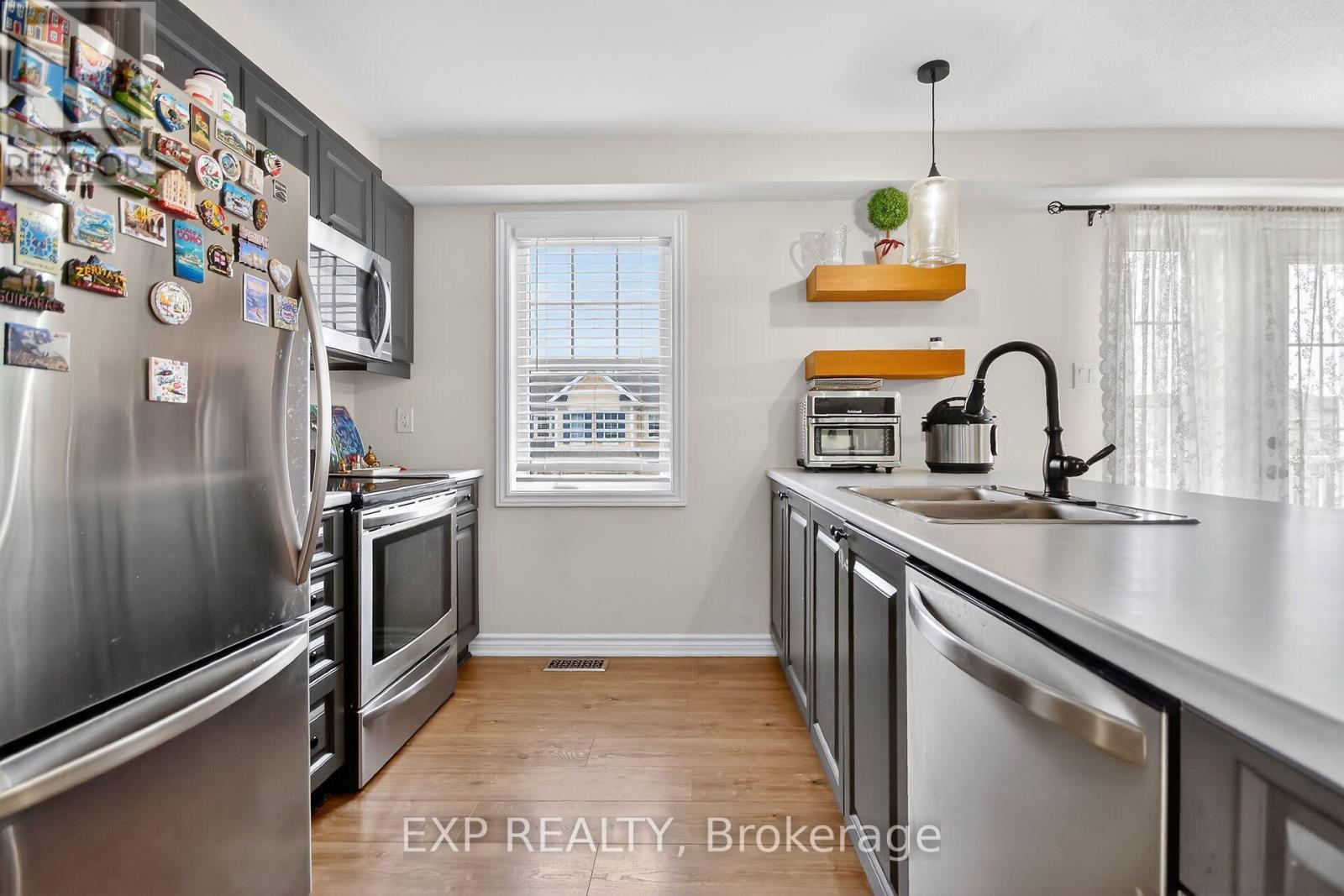 549 Ensatina Crescent, Ottawa, Ontario  K2J 6H4 - Photo 13 - X12955886