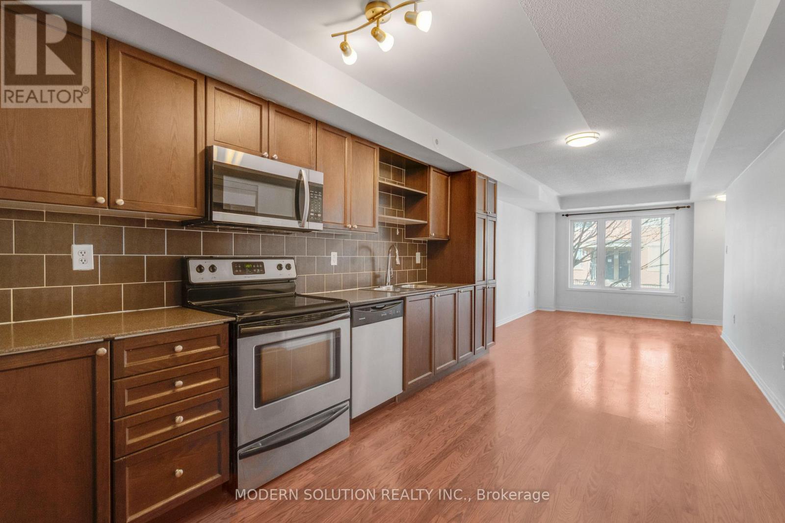 3 - 70 Munro Street, Toronto, Ontario  M4M 2S9 - Photo 14 - E12955878