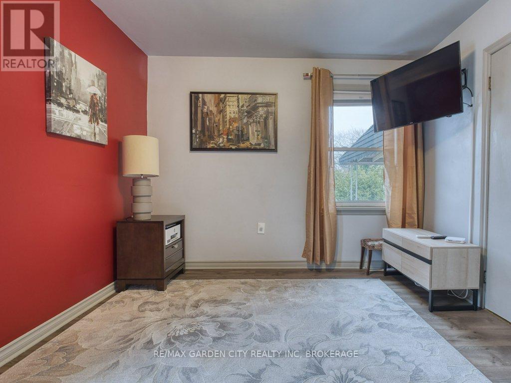 456 Geneva Street, St. Catharines, Ontario  L2N 2H3 - Photo 17 - X12955808