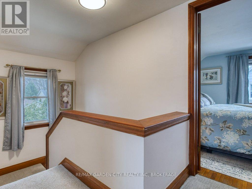 456 Geneva Street, St. Catharines, Ontario  L2N 2H3 - Photo 21 - X12955808