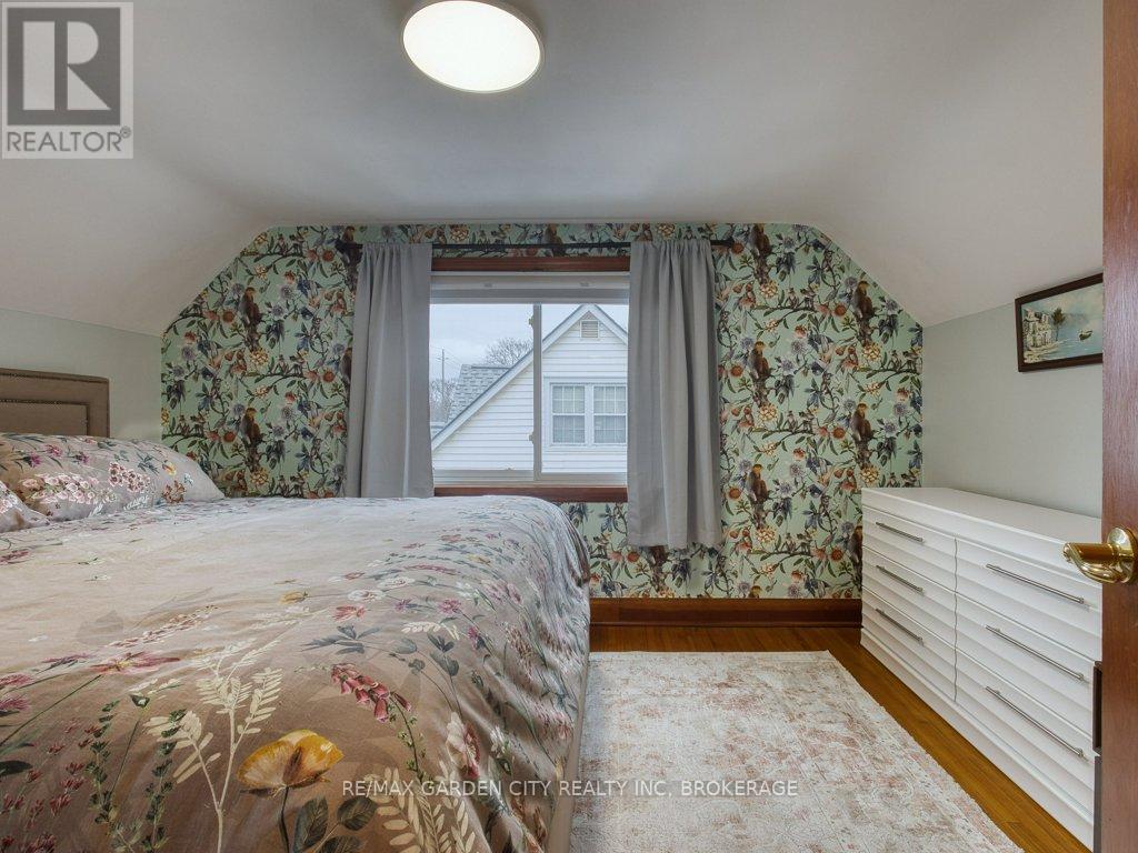 456 Geneva Street, St. Catharines, Ontario  L2N 2H3 - Photo 25 - X12955808