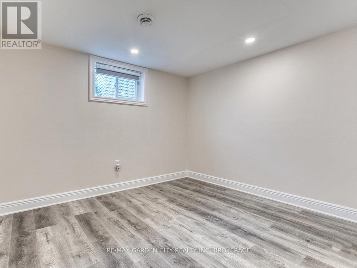 456 Geneva Street, St. Catharines, Ontario  L2N 2H3 - Photo 33 - X12955808