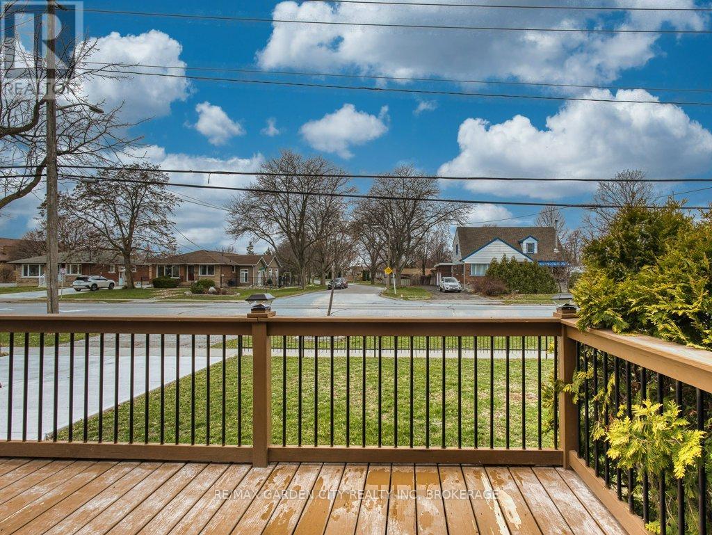 456 Geneva Street, St. Catharines, Ontario  L2N 2H3 - Photo 5 - X12955808