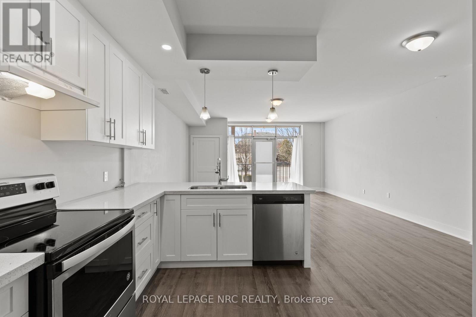 106 - 3710 Main Street, Niagara Falls, Ontario  L2G 6B1 - Photo 16 - X12955874