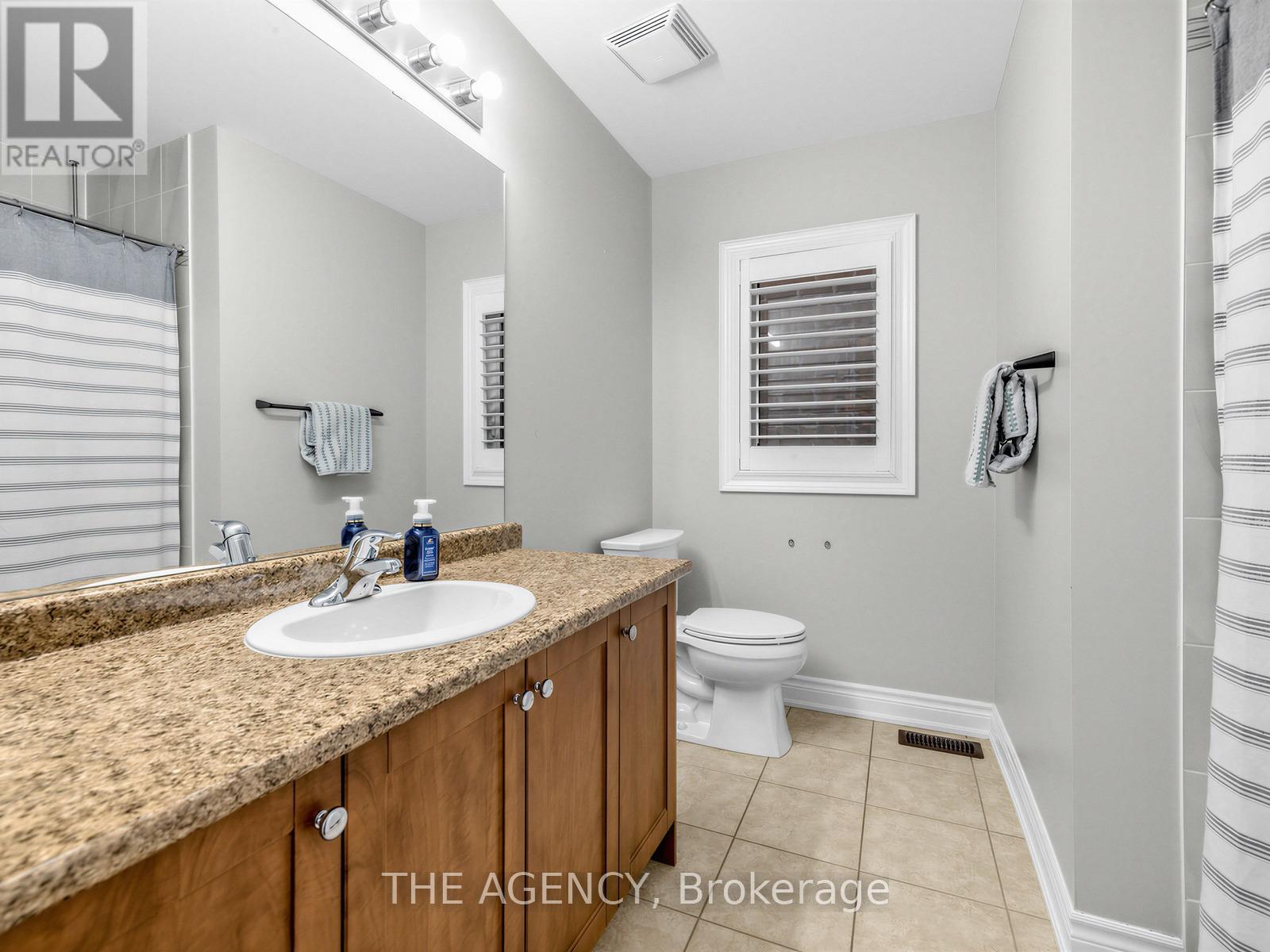 22 Andreeta Drive, Vaughan, Ontario  L4H 4H2 - Photo 27 - N12955806