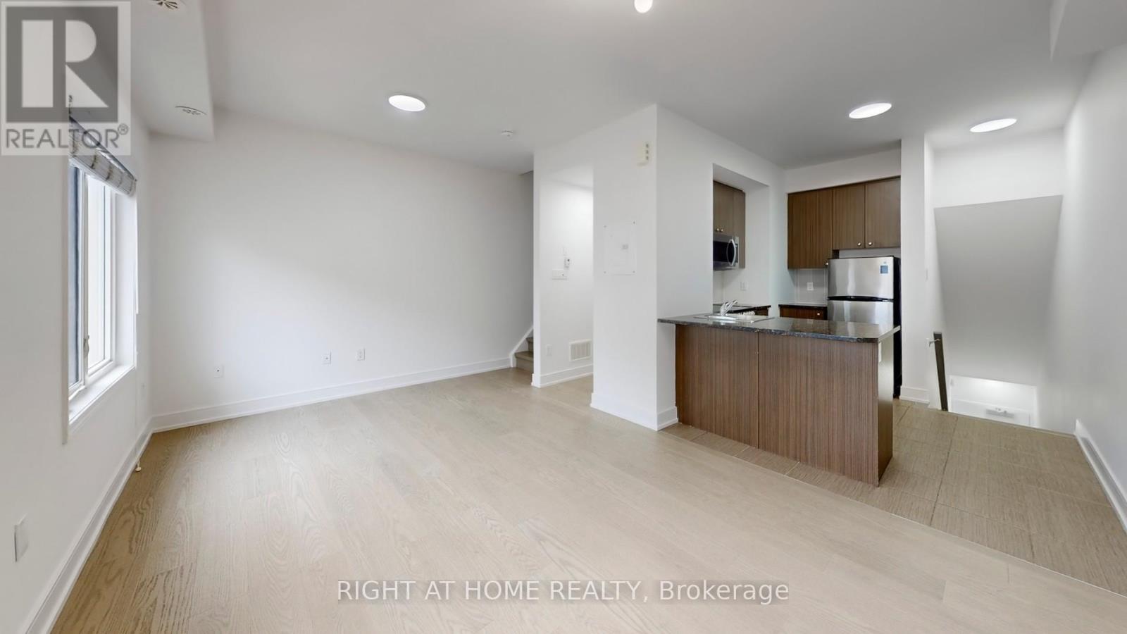 258 - 19 Coneflower Crescent, Toronto, Ontario  M2R 0A5 - Photo 19 - C12954428