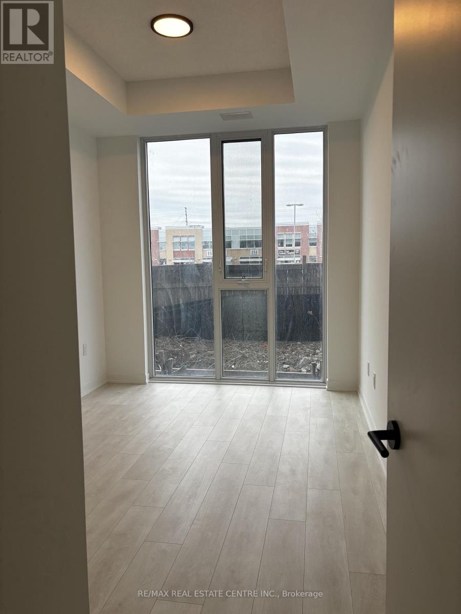 119 - 4878 Powers Common, Burlington, Ontario  L7M 0W7 - Photo 8 - W12955820