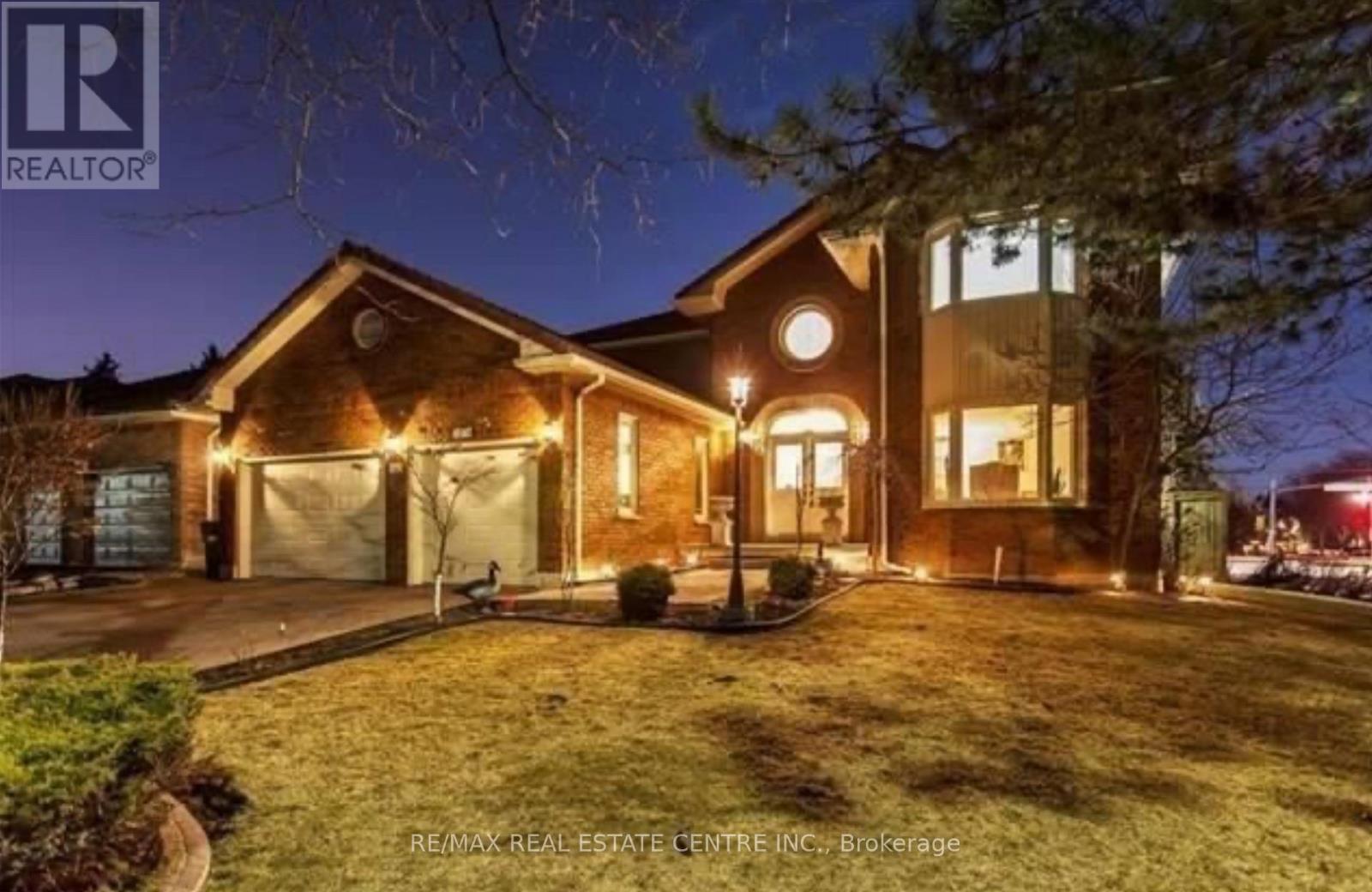 Bsmt - 1876 Grosvenor Place, Mississauga, Ontario  L5L 3V5 - Photo 1 - W12955882