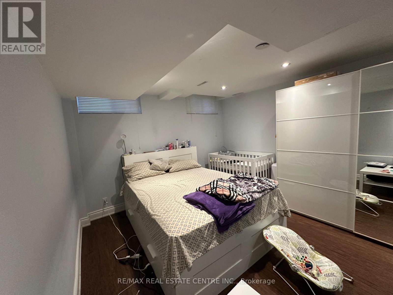 Bsmt - 1876 Grosvenor Place, Mississauga, Ontario  L5L 3V5 - Photo 7 - W12955882