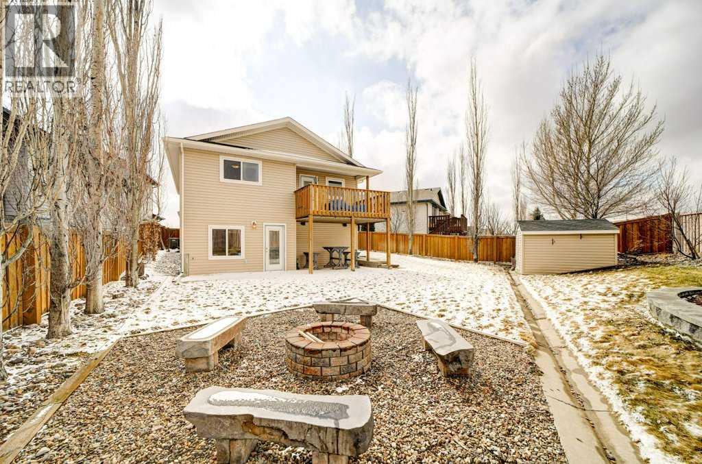 343 Silkstone Cove W, Lethbridge, Alberta  T1J 2A3 - Photo 2 - A2297503