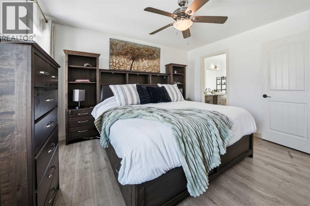 118 Viscount Drive, Red Deer, Alberta  T4R 0M6 - Photo 17 - A2297291