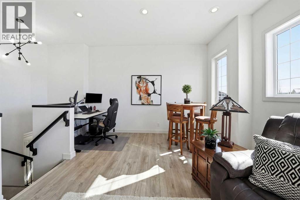 118 Viscount Drive, Red Deer, Alberta  T4R 0M6 - Photo 21 - A2297291