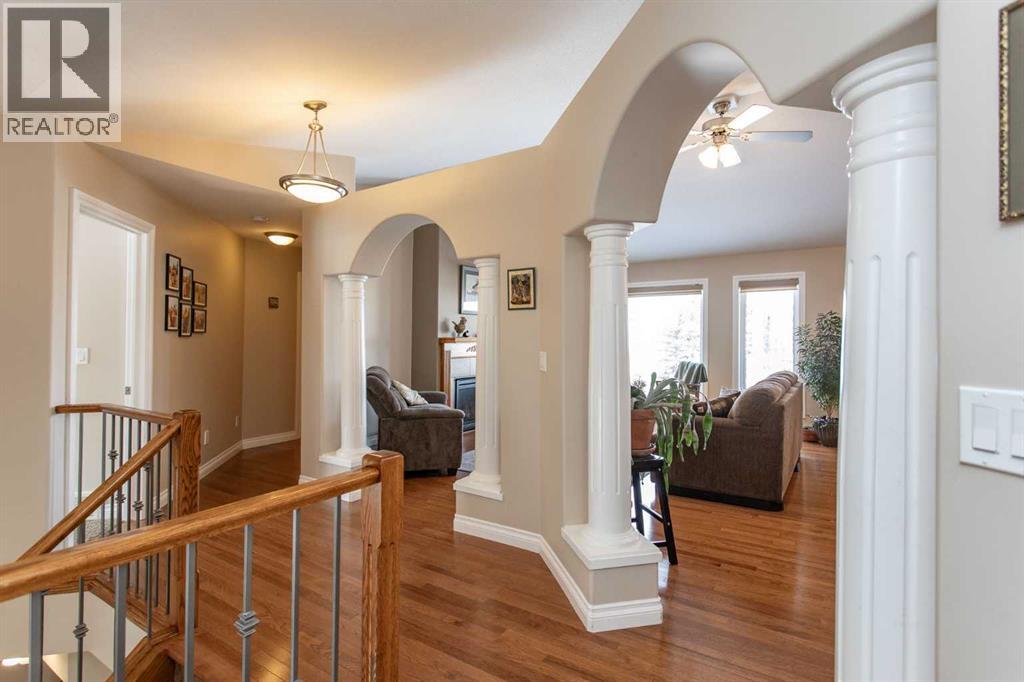 4018 40 Streetclose, Ponoka, Alberta  T4J 0A7 - Photo 4 - A2297585