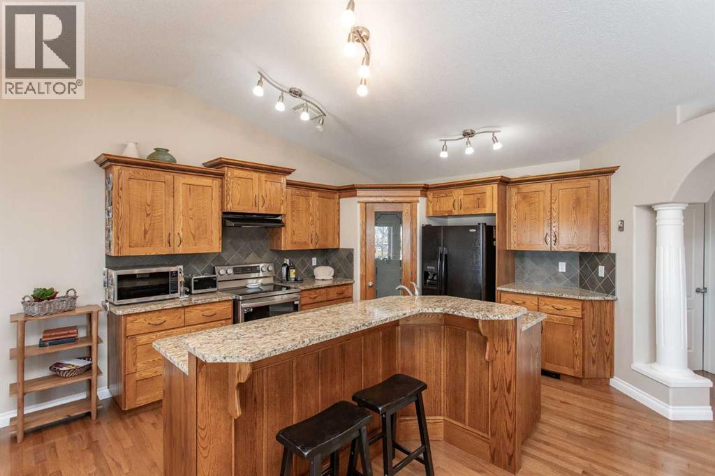 4018 40 Streetclose, Ponoka, Alberta  T4J 0A7 - Photo 8 - A2297585