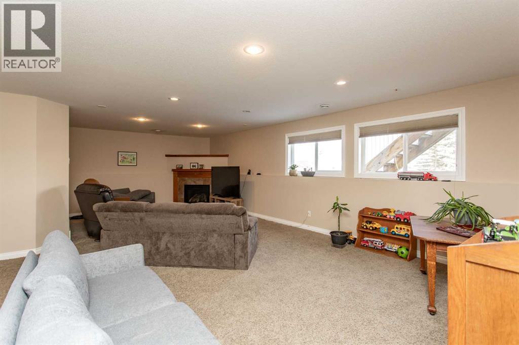 4018 40 Streetclose, Ponoka, Alberta  T4J 0A7 - Photo 25 - A2297585