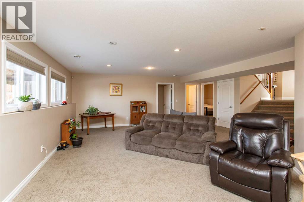 4018 40 Streetclose, Ponoka, Alberta  T4J 0A7 - Photo 27 - A2297585