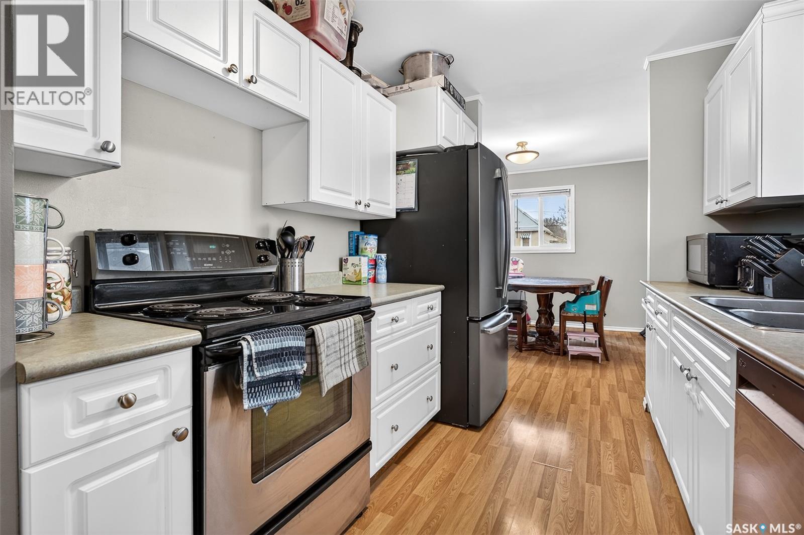 1123 Athabasca Street W, Moose Jaw, Saskatchewan  S6H 2E8 - Photo 11 - SK032047