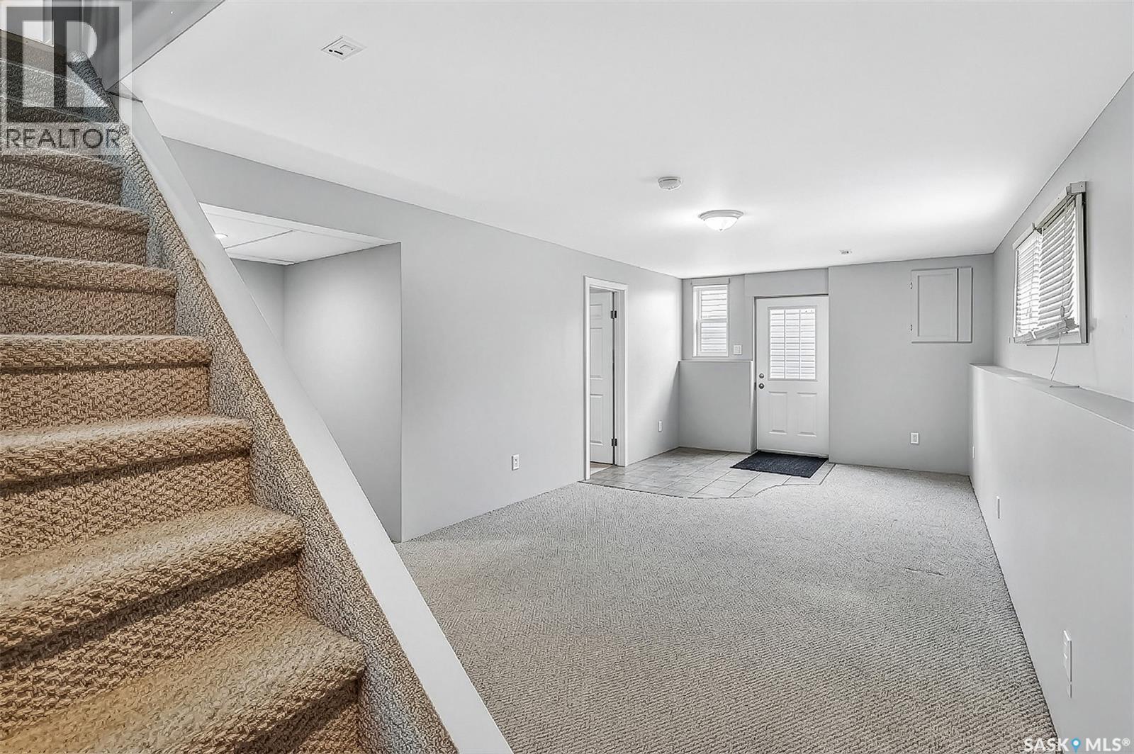 1123 Athabasca Street W, Moose Jaw, Saskatchewan  S6H 2E8 - Photo 19 - SK032047