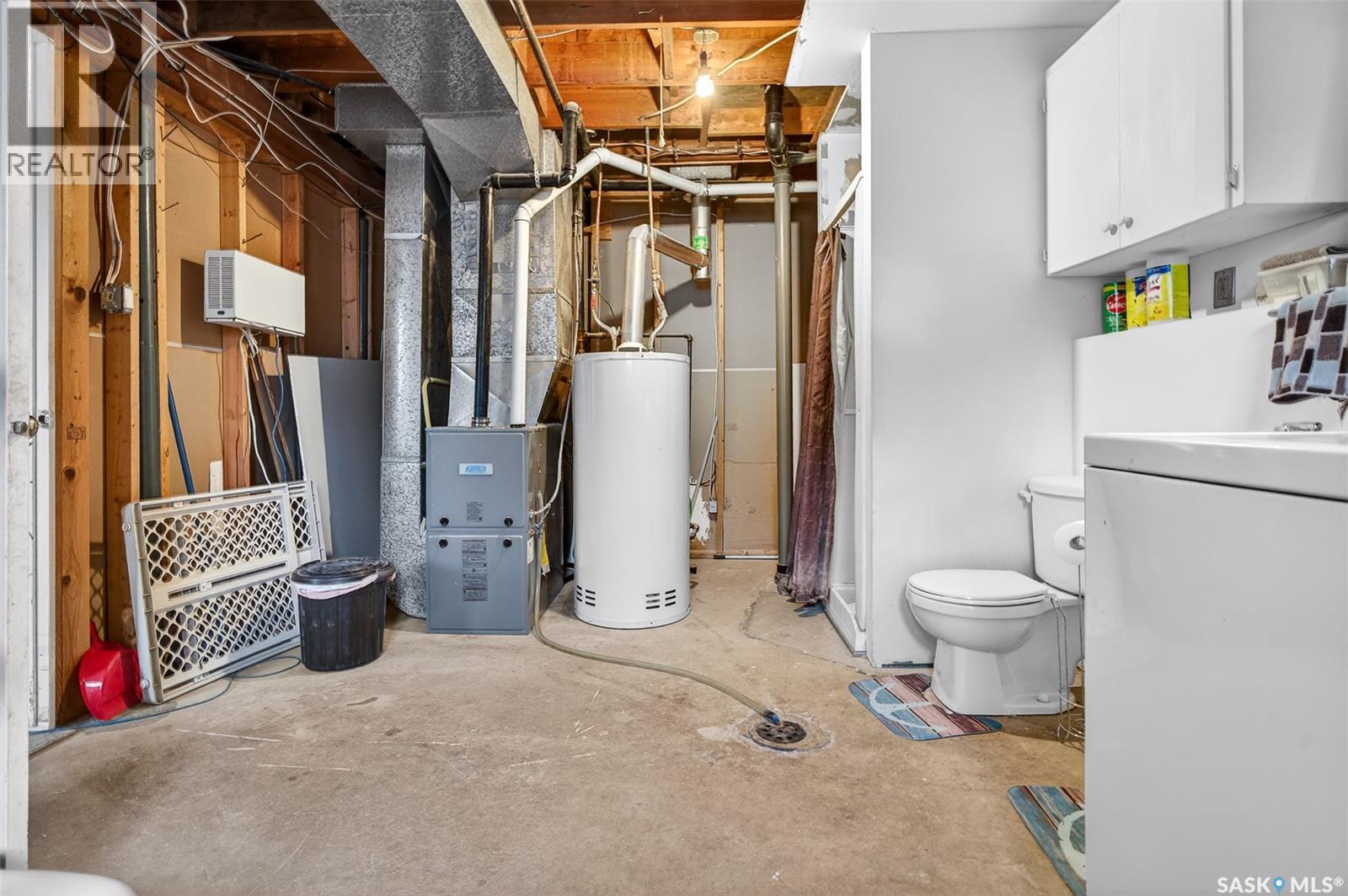 1123 Athabasca Street W, Moose Jaw, Saskatchewan  S6H 2E8 - Photo 25 - SK032047