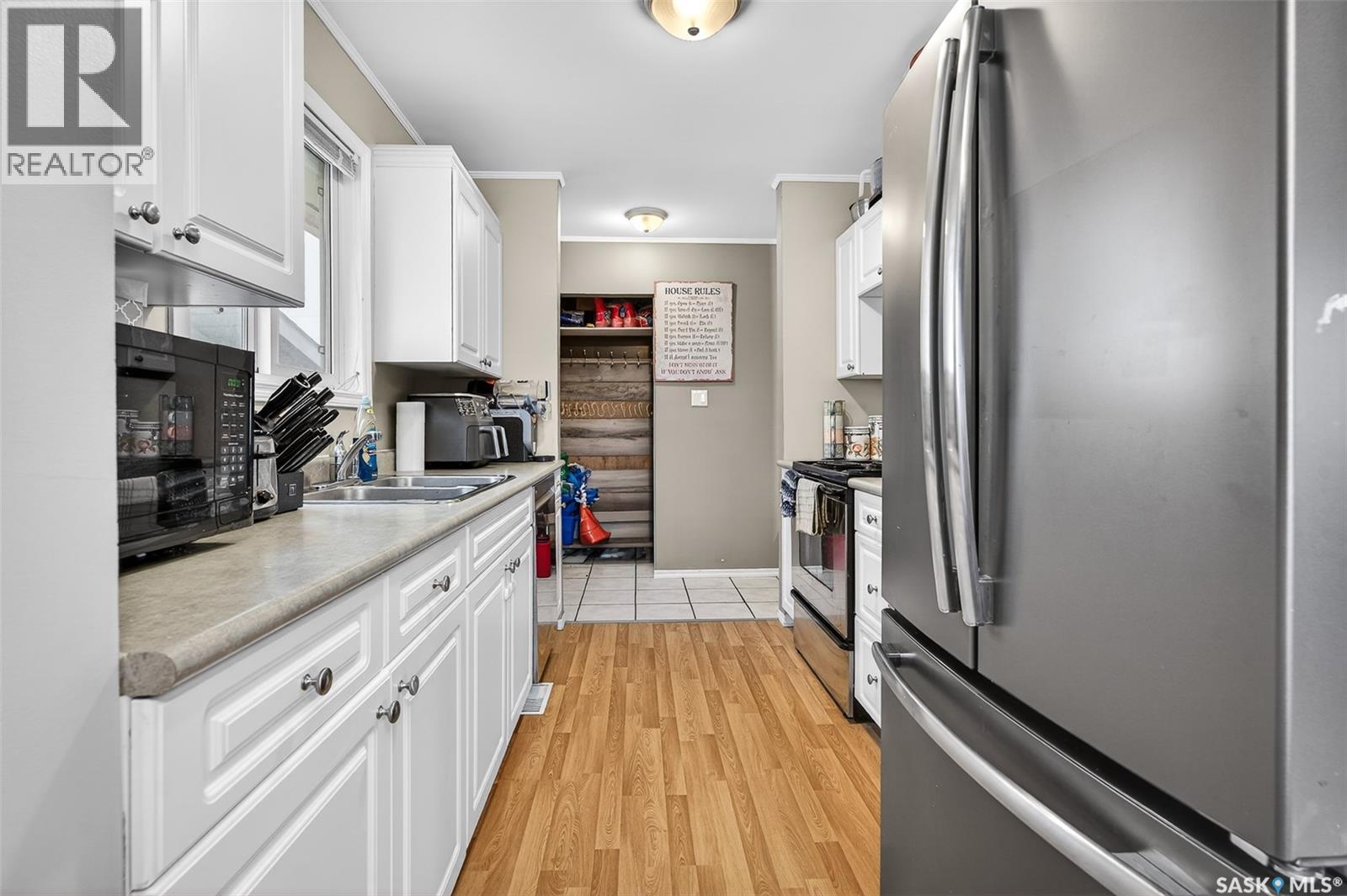 1123 Athabasca Street W, Moose Jaw, Saskatchewan  S6H 2E8 - Photo 7 - SK032047