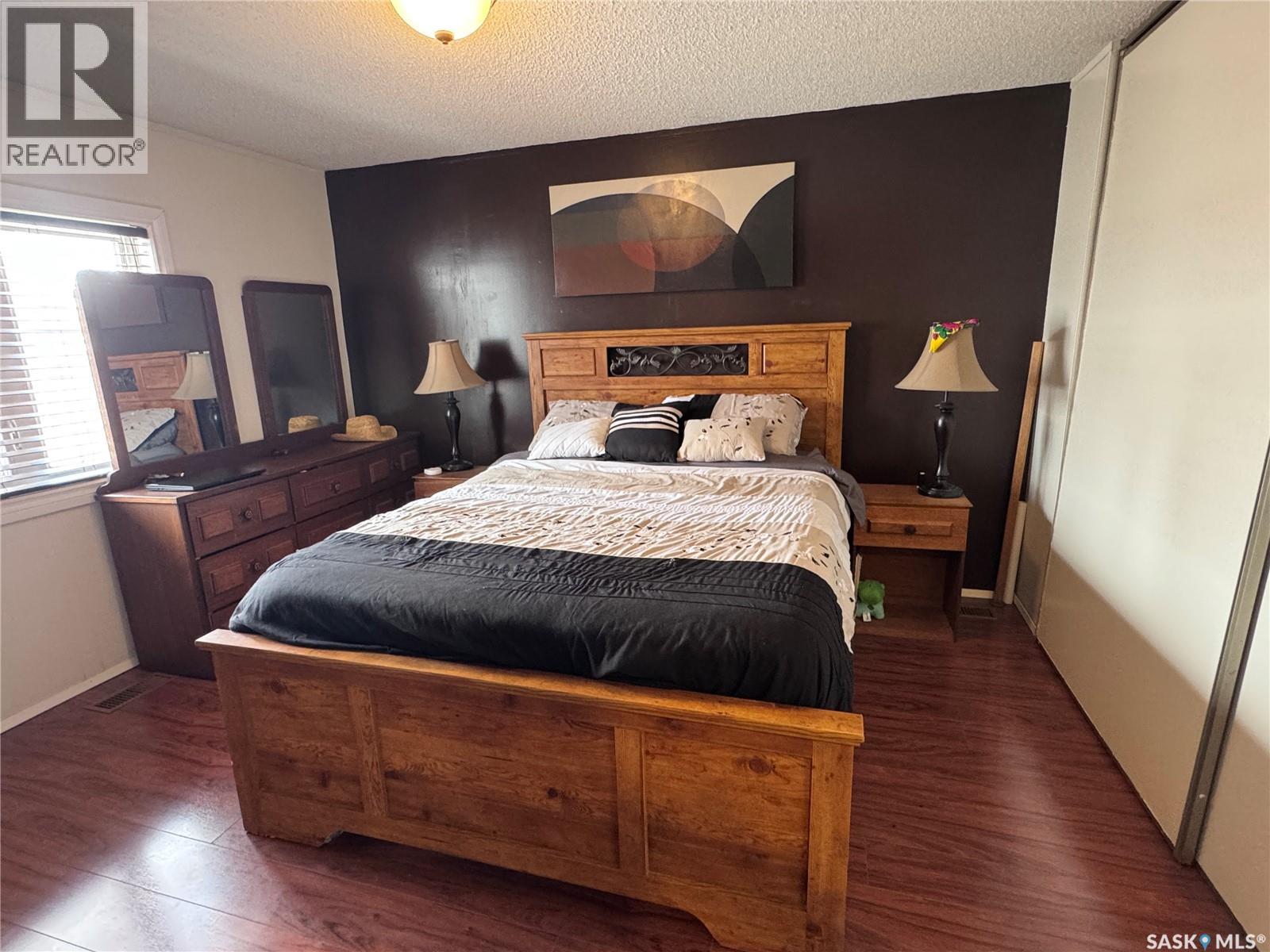 1111 Riese Drive, La Ronge, Saskatchewan  S0J 1L0 - Photo 13 - SK032031