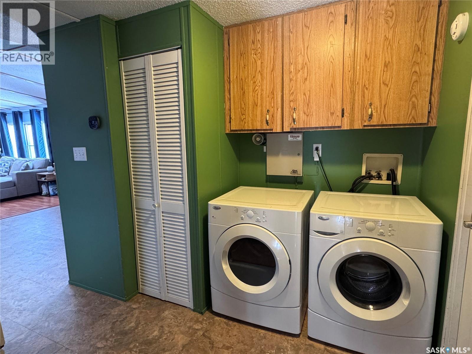 1111 Riese Drive, La Ronge, Saskatchewan  S0J 1L0 - Photo 19 - SK032031