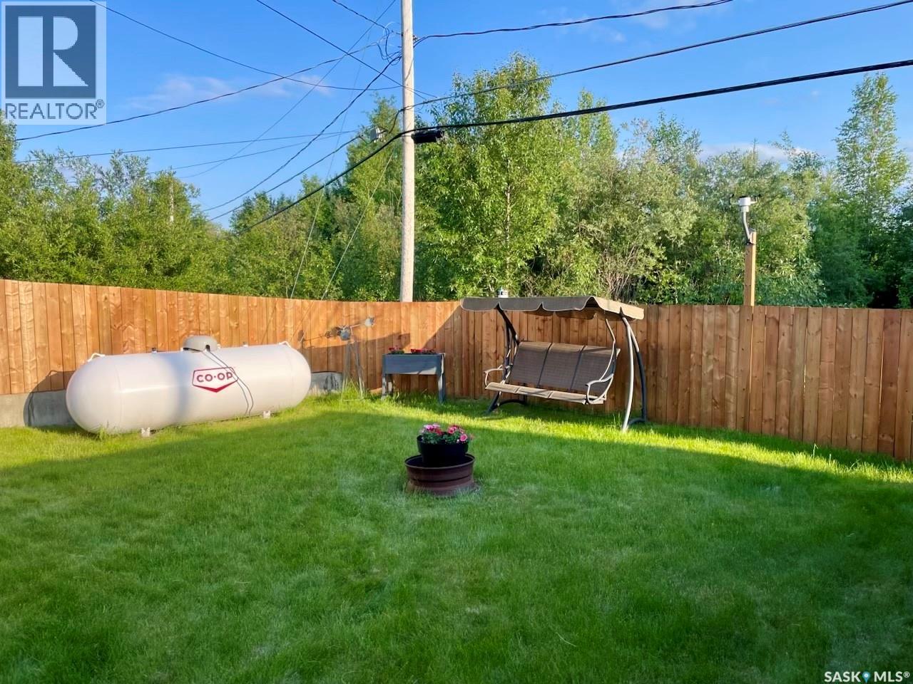 1111 Riese Drive, La Ronge, Saskatchewan  S0J 1L0 - Photo 30 - SK032031