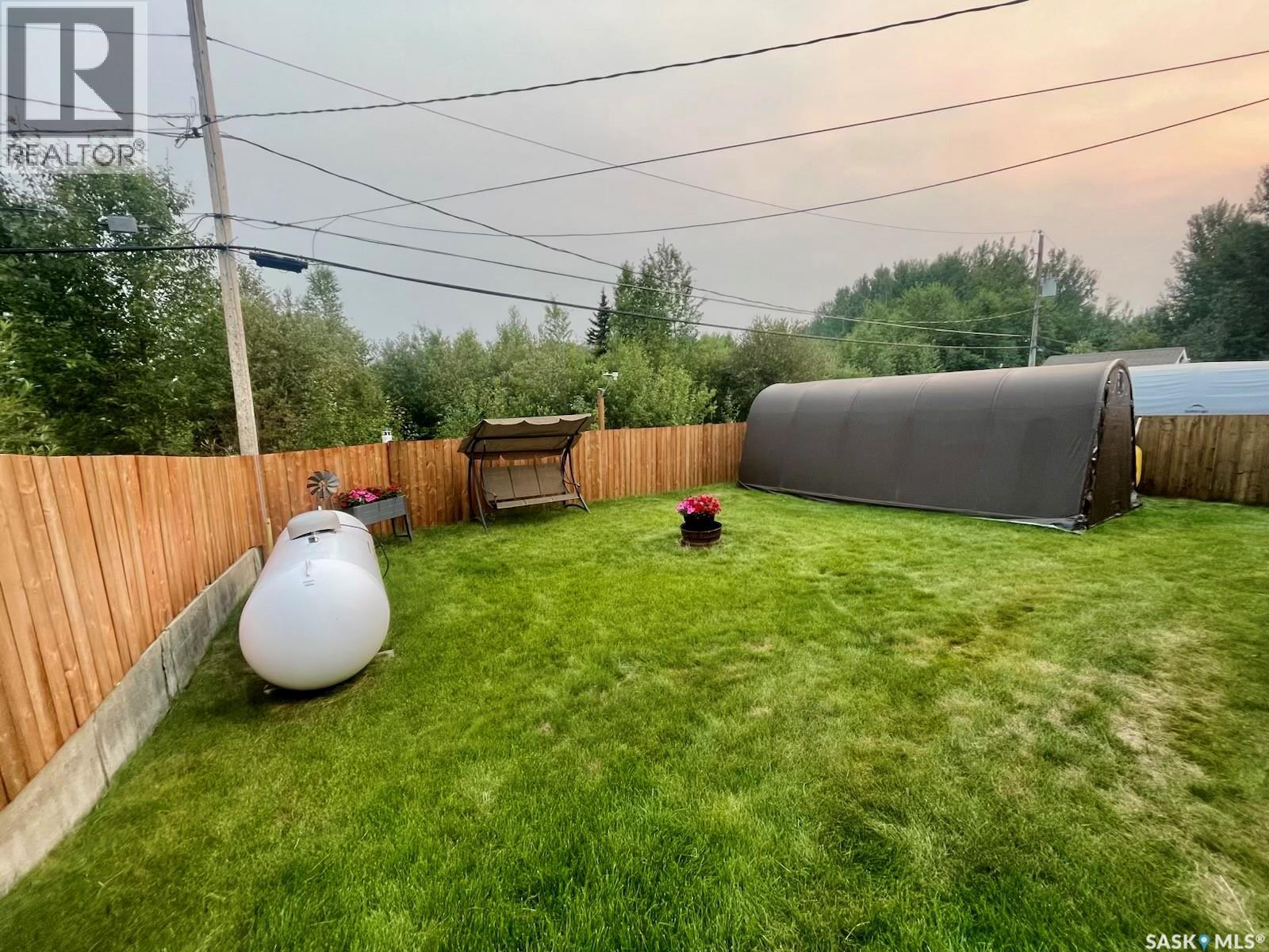 1111 Riese Drive, La Ronge, Saskatchewan  S0J 1L0 - Photo 31 - SK032031