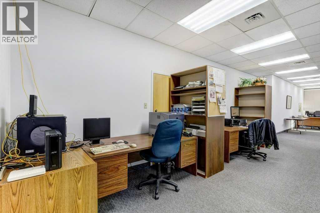 204, 4603 Varsity Drive Nw, Calgary, Alberta T3A 2V7 - Photo 5 - A2267229