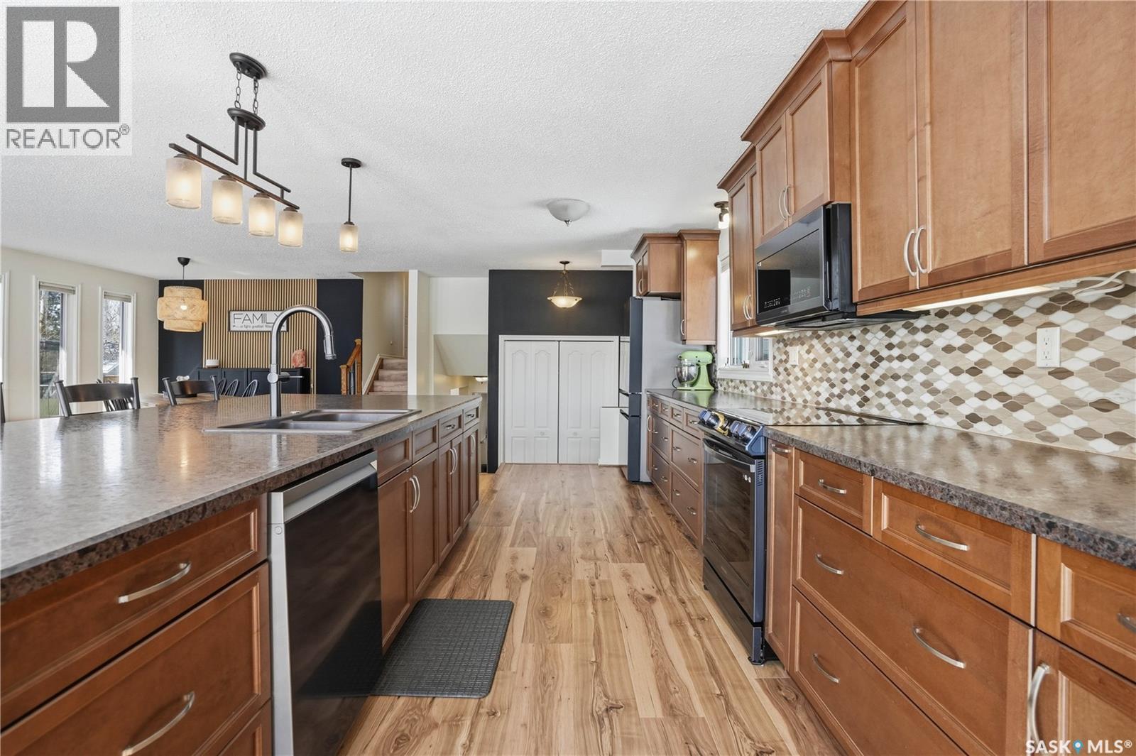 1643 General Crescent, Moose Jaw, Saskatchewan  S6H 6M2 - Photo 14 - SK032006