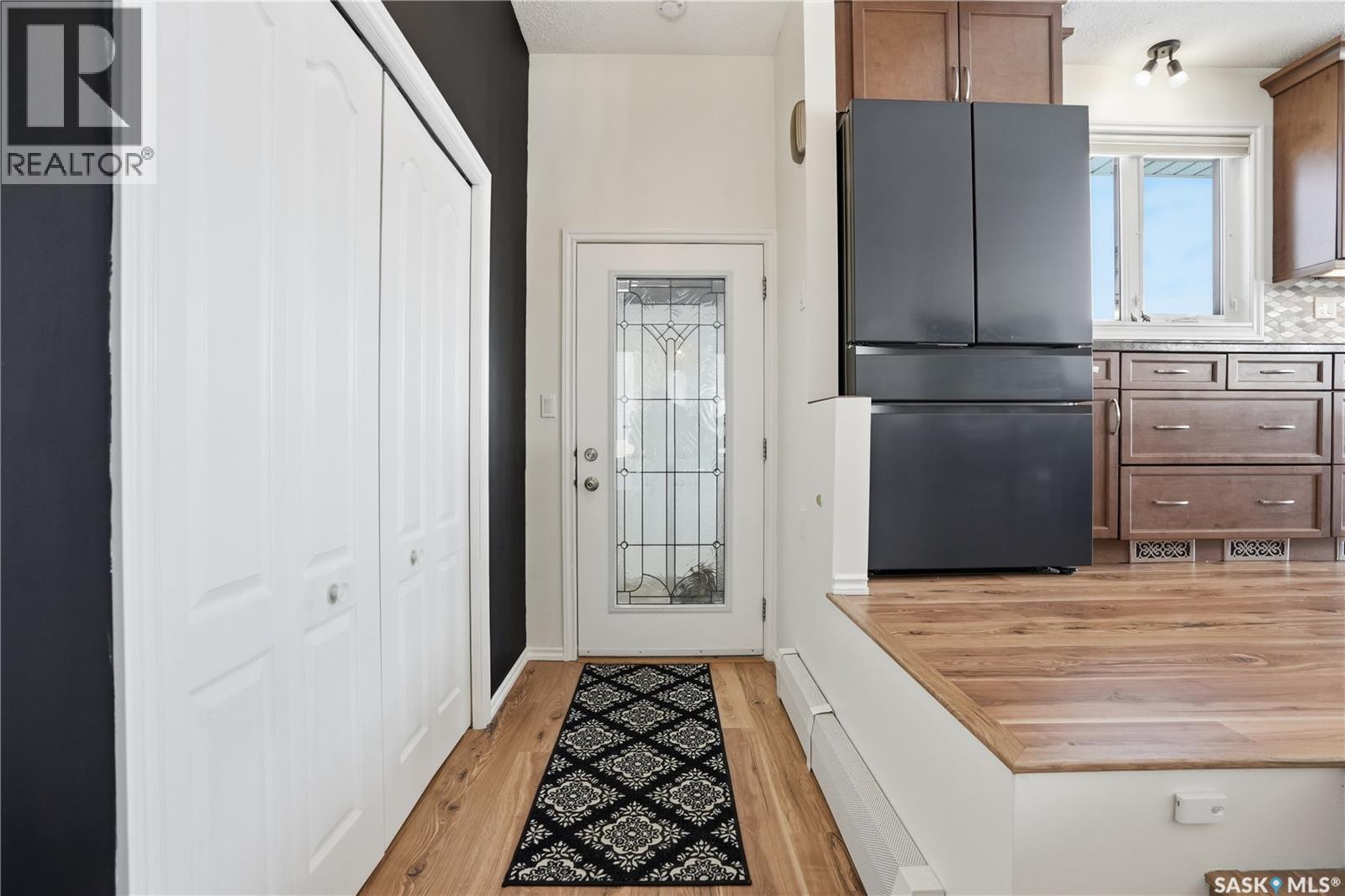 1643 General Crescent, Moose Jaw, Saskatchewan  S6H 6M2 - Photo 4 - SK032006