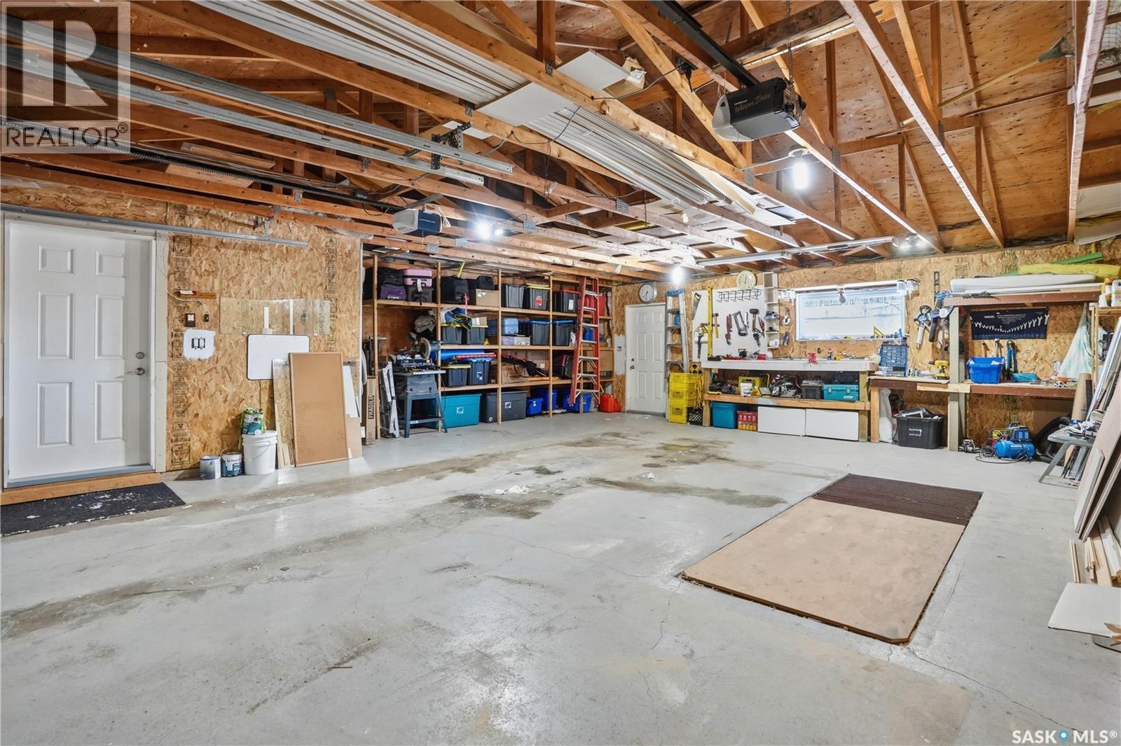 1643 General Crescent, Moose Jaw, Saskatchewan  S6H 6M2 - Photo 47 - SK032006