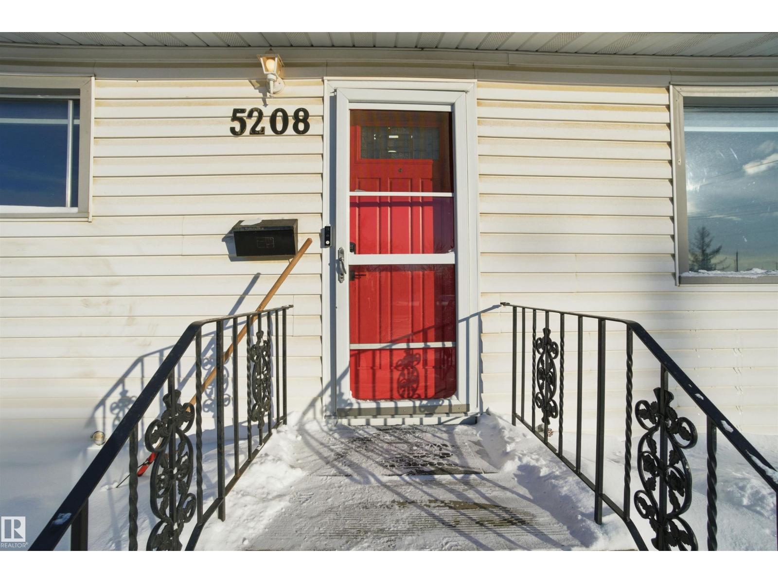 5208 90 Av Nw, Edmonton, Alberta  T6B 0N9 - Photo 12 - E4480584